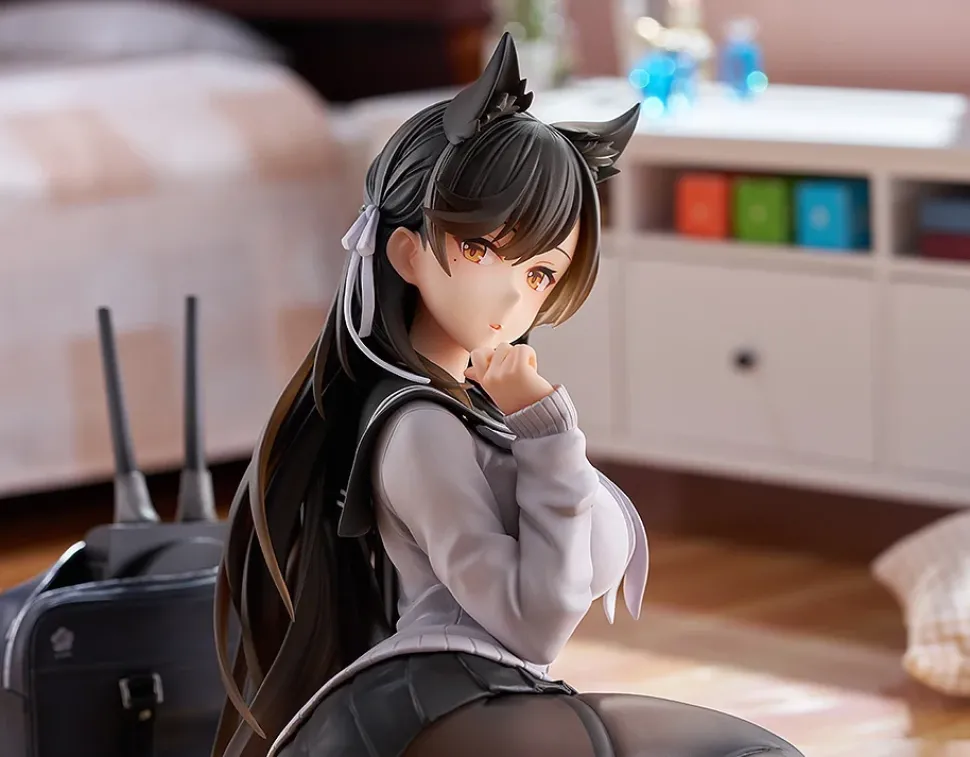 Azur Lane Atago: School Traumerei Ver. 1/7 Scale Figure