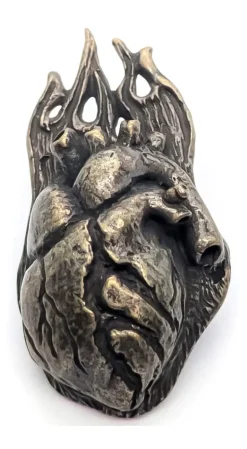 Dragon's Dogma 2 Heart of the Enlightened Brooch