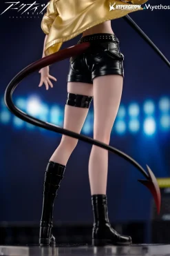 Gift+ Arknights W: CanNot Wait For Ver. 1/8 Scale Figure