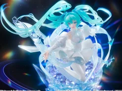 Hatsune Miku: Crystal Dress Ver. 1/7 Scale Figure