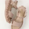 Honey Salon Frilly Sandals (Pink Beige)