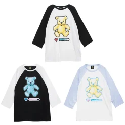 LISTEN FLAVOR 8-Bit Bear Raglan Top