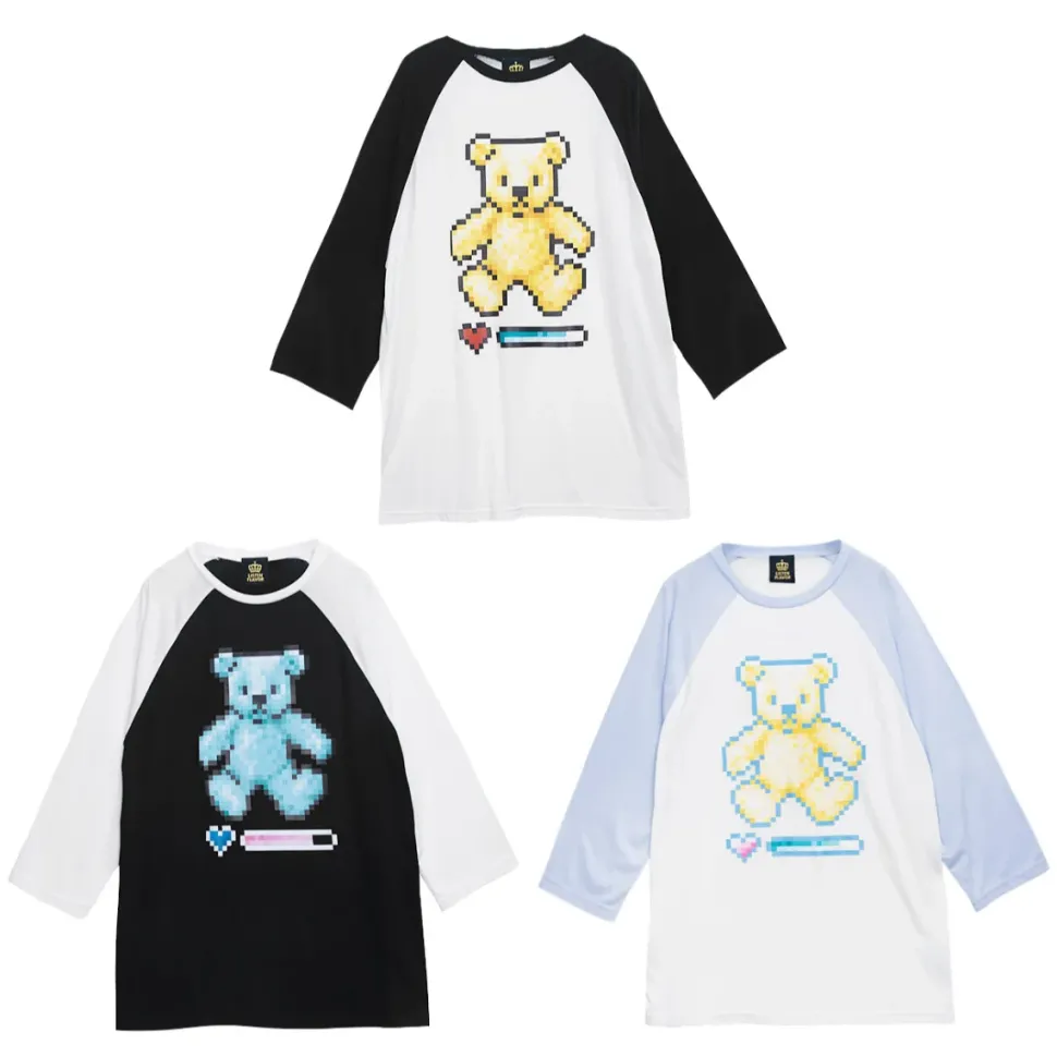 LISTEN FLAVOR 8-Bit Bear Raglan Top