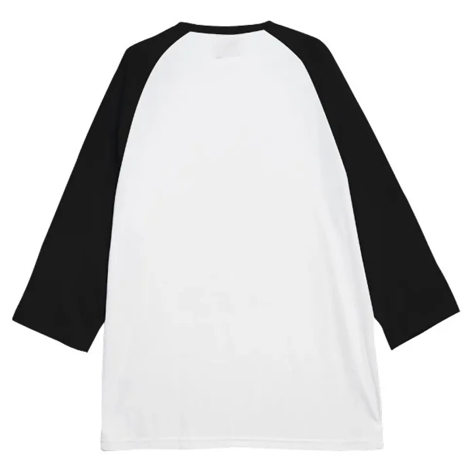 LISTEN FLAVOR 8-Bit Bear Raglan Top