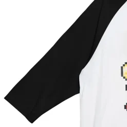 LISTEN FLAVOR 8-Bit Bear Raglan Top