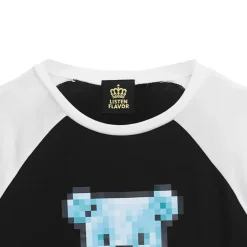 LISTEN FLAVOR 8-Bit Bear Raglan Top