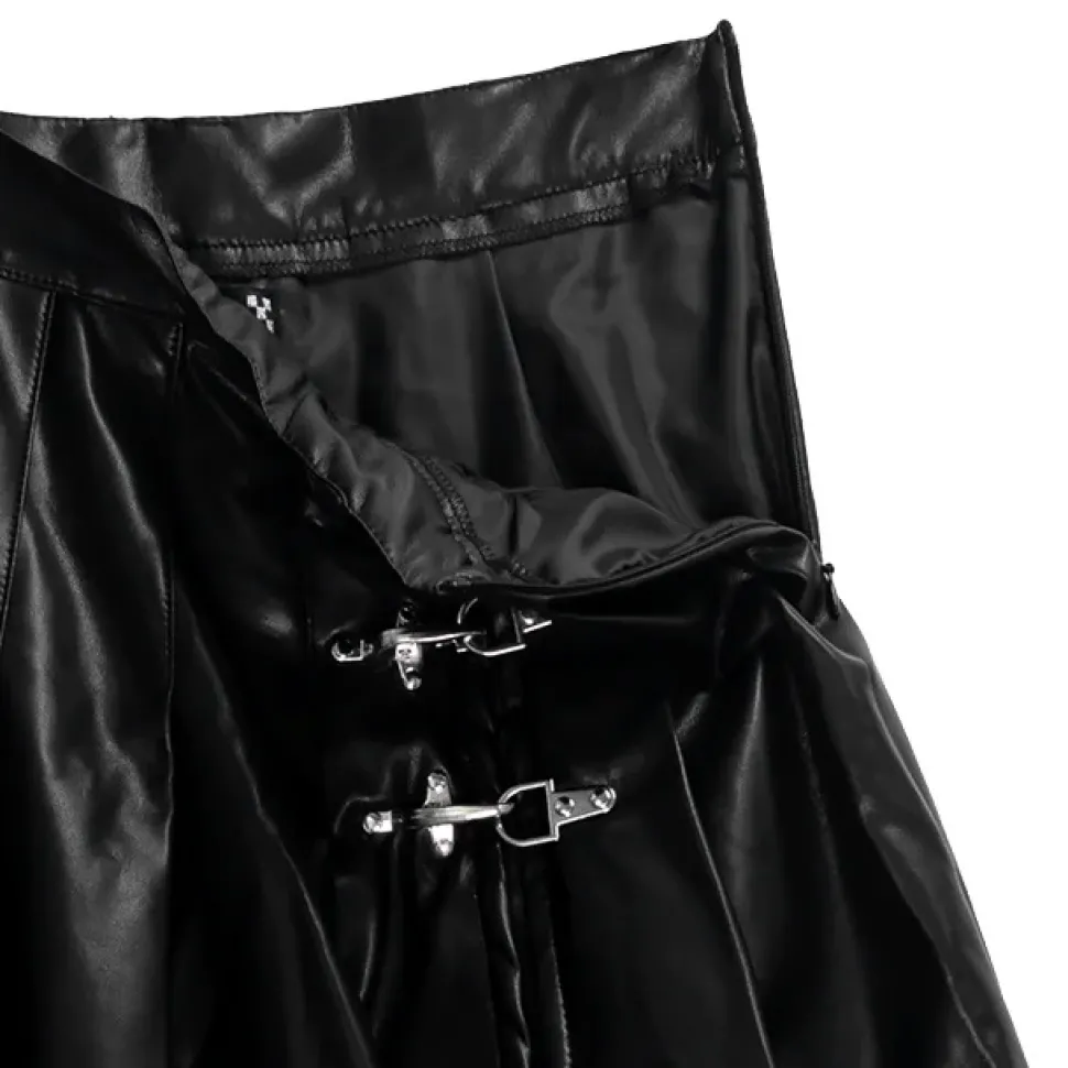 LISTEN FLAVOR Black Leather Fire Buckle Layered-Style Pleated Skirt