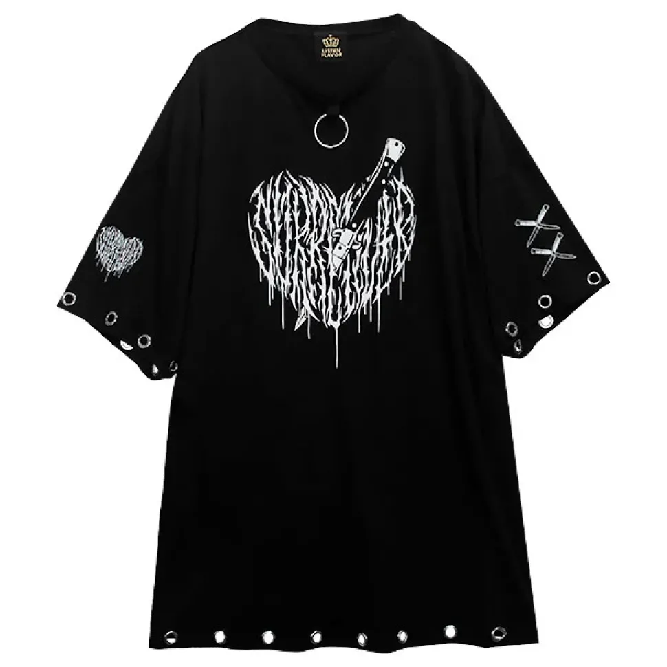 LISTEN FLAVOR Cutting Through Heart Eyelet Chain Top