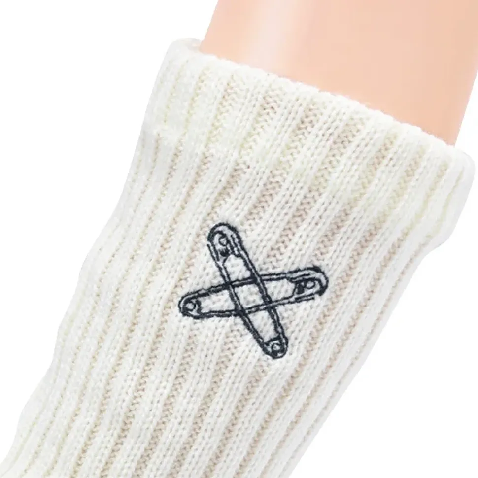 LISTEN FLAVOR Safety Pin Cross Leg Warmers