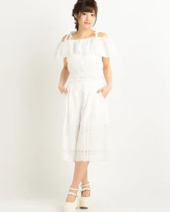 LIZ LISA Fruit Embroidered Gaucho Pants