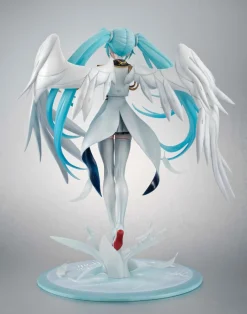 Lucrea Mobile Suit Gundam 45th Anniversary × Hatsune Miku: Hatsune Miku × Wing Gundam Zero EW 1/7 Scale Figure