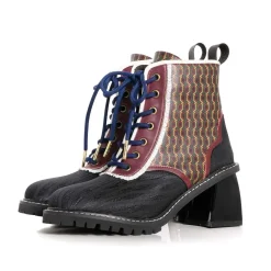 MAYLA Demon Slayer: Kimetsu no Yaiba Iconique Shoes Objet Boots Giyu Tomioka