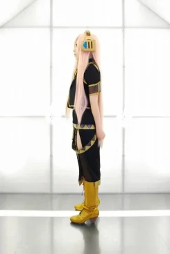 Megurine Luka Cosplay Outfit