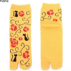 Nagomi Modern Japanese Cat Tabi Socks
