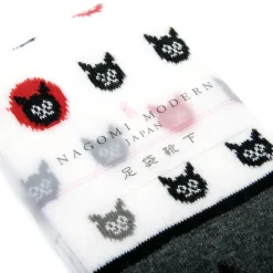 Nagomi Modern Women's Cat Tabi Socks