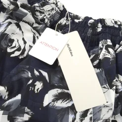 OLIVE des OLIVE Rose Pattern Sheer Check Skirt