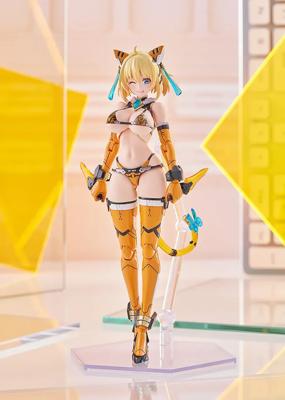 PLAMAX BP-02 Bunny Suit Planning Sophia F. Shirring: Tiger Armor Ver.