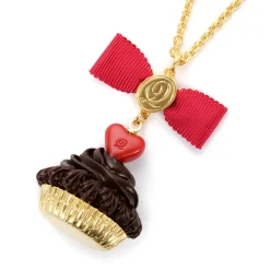 Q-pot. Parlor Heart Chocolate Cupcake Necklace