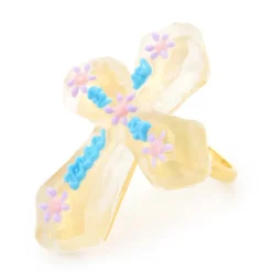 Q-pot. Parlor Sugar Cross Ring