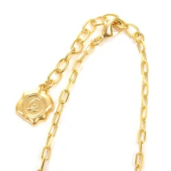 Q-pot. Queen Bee Necklace