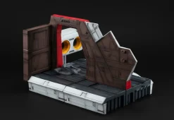 Realistic Model Series Mobile Suit Z Gundam (1/144 HG Series) Nahel Argama Catapult Deck: 40th Anniversary Edition