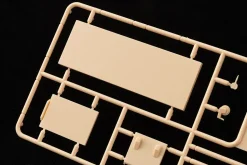 Wakuwaku-san 1/20 Scale Plastic Model Kit